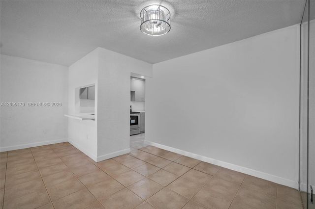 10015 NW 4th Street 203, Pembroke Pines, FL 33024