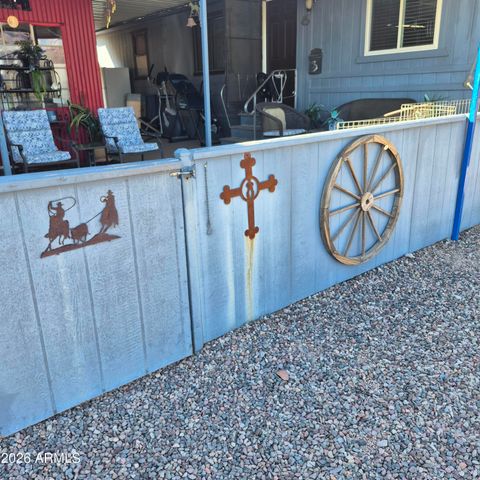 1980 S HILTON Road, Apache Junction, AZ 85119