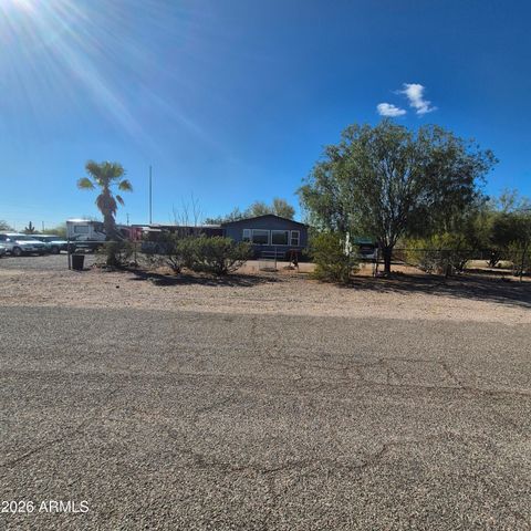 1980 S HILTON Road, Apache Junction, AZ 85119