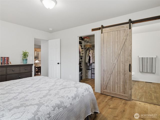 3709 4th Avenue NW, Olympia, WA 98502