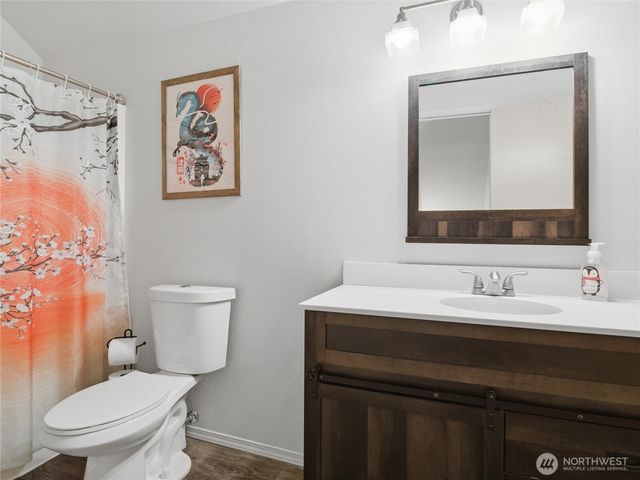 3709 4th Avenue NW, Olympia, WA 98502