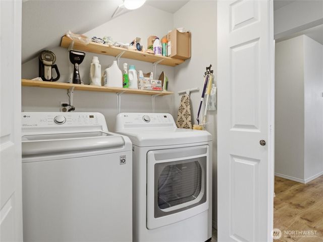 3709 4th Avenue NW, Olympia, WA 98502