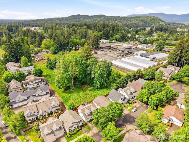 3709 4th Avenue NW, Olympia, WA 98502