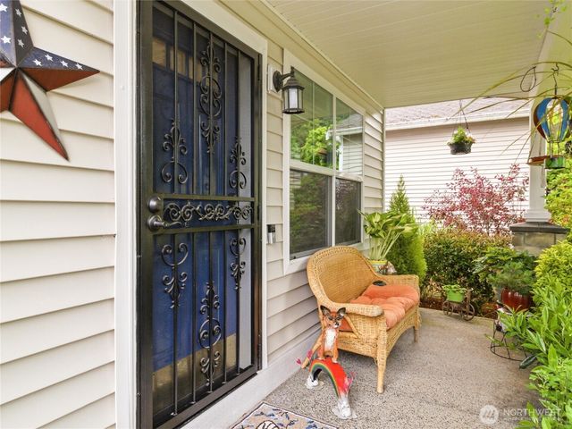 3709 4th Avenue NW, Olympia, WA 98502