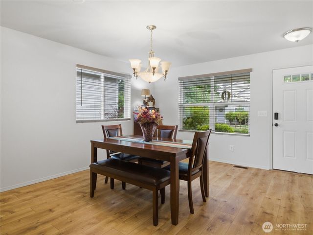 3709 4th Avenue NW, Olympia, WA 98502