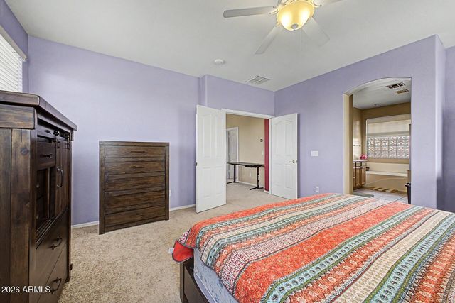 91 W ROADRUNNER Drive, Chandler, AZ 85286
