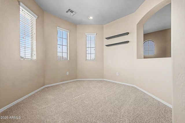 91 W ROADRUNNER Drive, Chandler, AZ 85286