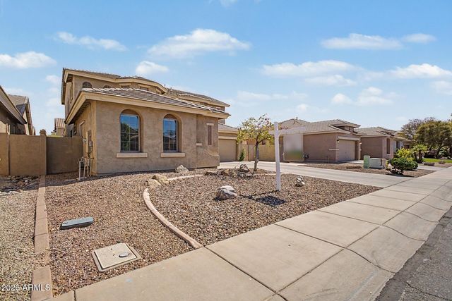 91 W ROADRUNNER Drive, Chandler, AZ 85286