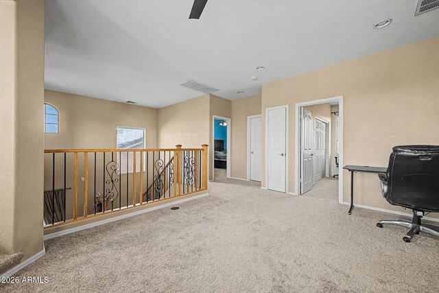 91 W ROADRUNNER Drive, Chandler, AZ 85286