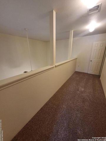 8009 Maverick Climb, San Antonio, TX 78250