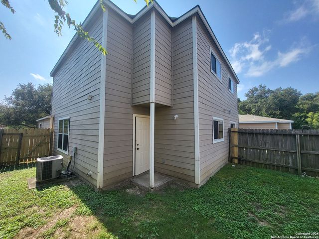 8009 Maverick Climb, San Antonio, TX 78250