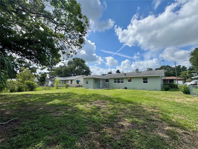 921 AVENUE E NE, Winter Haven, FL 33881