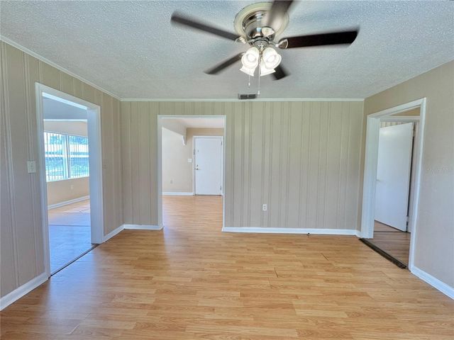 921 AVENUE E NE, Winter Haven, FL 33881