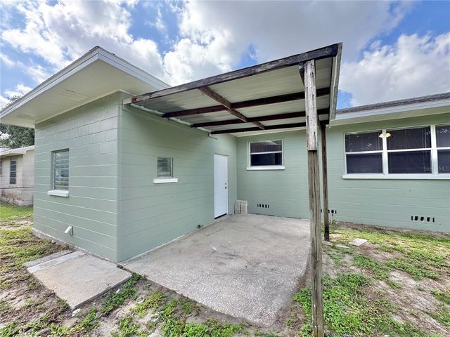 921 AVENUE E NE, Winter Haven, FL 33881