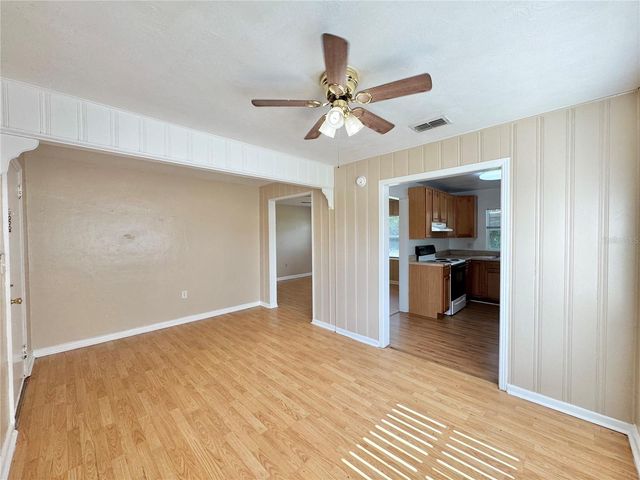 921 AVENUE E NE, Winter Haven, FL 33881