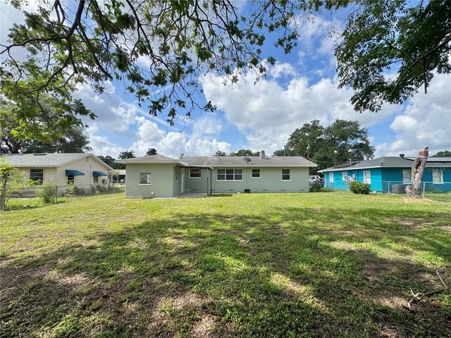 921 AVENUE E NE, Winter Haven, FL 33881