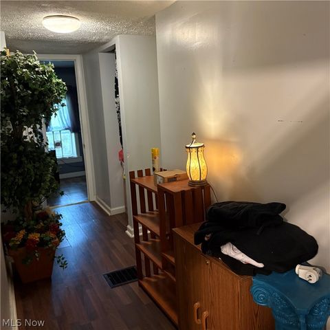 541 Clinton Street, Ravenna, OH 44266