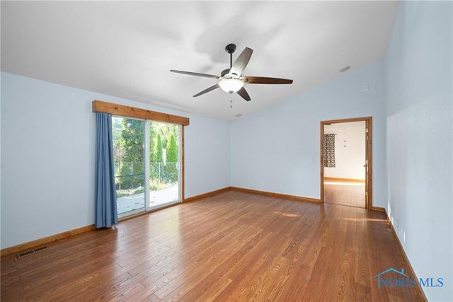 3221 Talmadge Road, Toledo, OH 43606