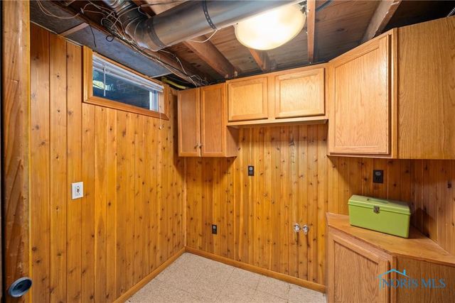 3221 Talmadge Road, Toledo, OH 43606