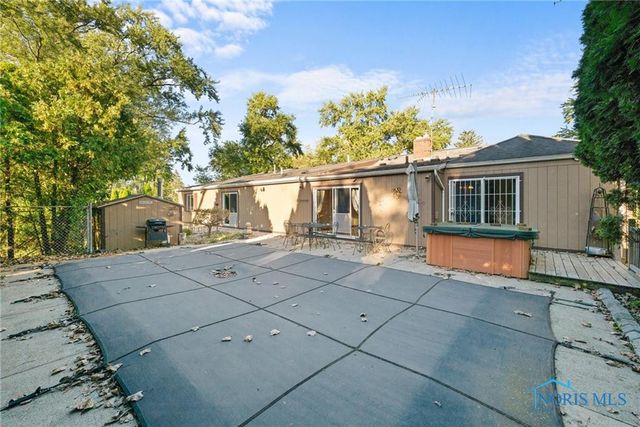 3221 Talmadge Road, Toledo, OH 43606