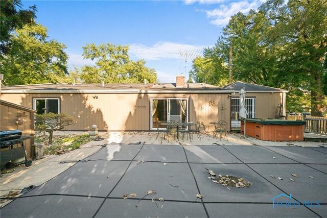 3221 Talmadge Road, Toledo, OH 43606