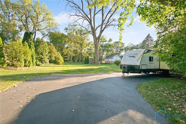 3221 Talmadge Road, Toledo, OH 43606