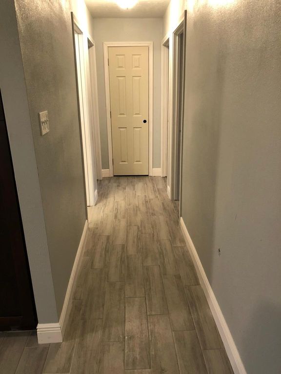 Image 4 of property listing at 3031 Groton Drive, Houston, TX 77051