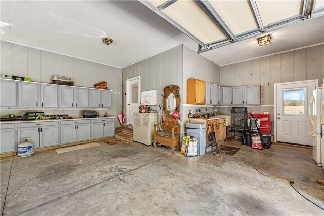 194 Rocky River Plant Road, Calhoun Falls, SC 29628