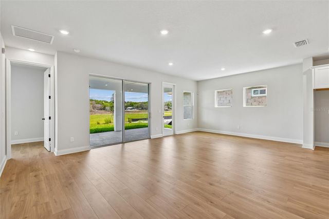 5693 LEAFLET TRAIL, Mount Dora, FL 32757