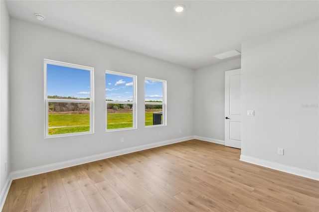 5693 LEAFLET TRAIL, Mount Dora, FL 32757