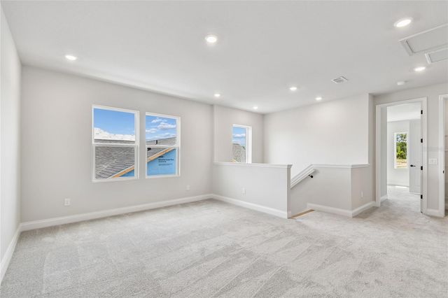 5693 LEAFLET TRAIL, Mount Dora, FL 32757