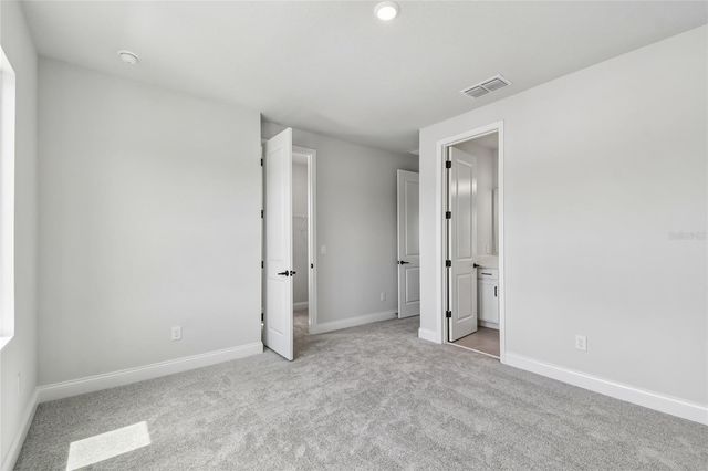 5693 LEAFLET TRAIL, Mount Dora, FL 32757