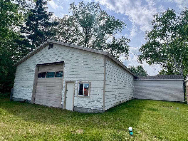 3325 N Us-23 N, Au Sable, MI 48750
