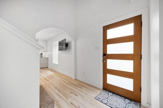 12422 Deer TRAK, Austin, TX 78727