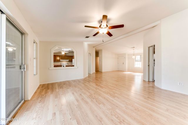 17200 W BELL Road 2360, Surprise, AZ 85374