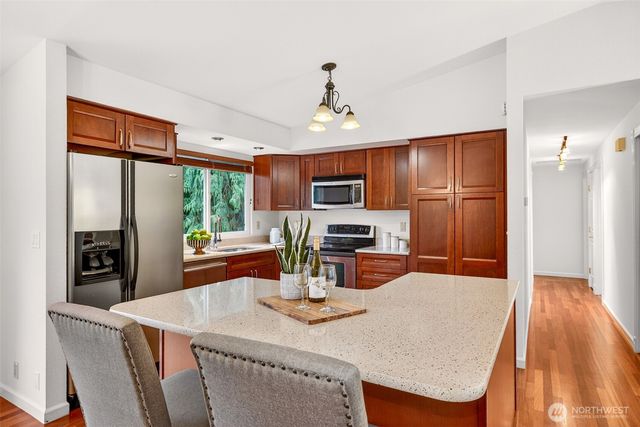 11404 110th Avenue NE, Kirkland, WA 98033