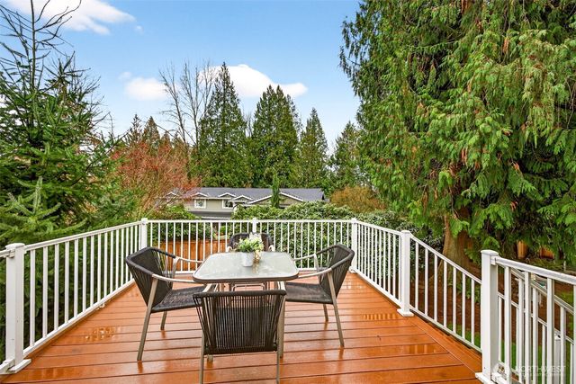 11404 110th Avenue NE, Kirkland, WA 98033