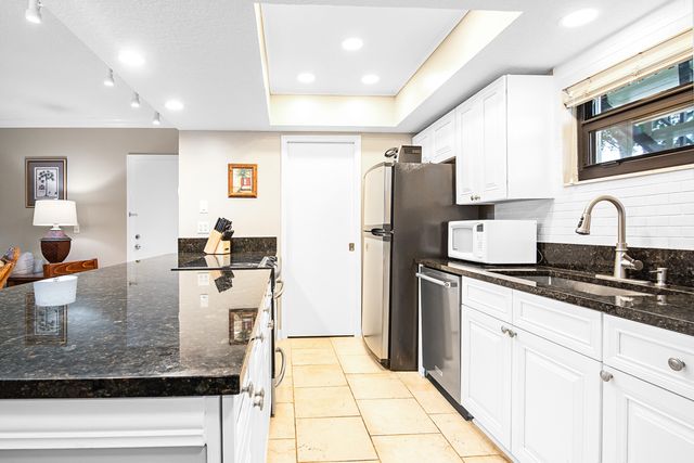 13334 Polo Club Road 218, Wellington, FL 33414