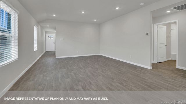 205 RAYMONDVILLE PATH, San Marcos, TX 78666