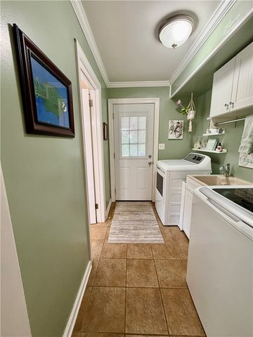 5005 Northlawn Cir, Murrysville, PA 15668