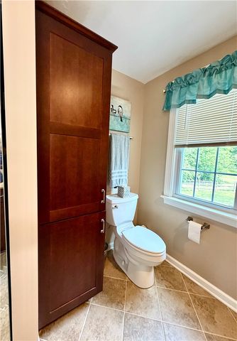 5005 Northlawn Cir, Murrysville, PA 15668