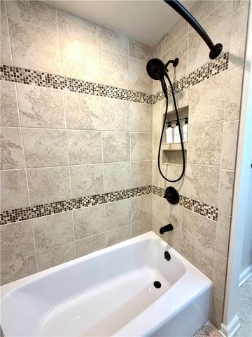 5005 Northlawn Cir, Murrysville, PA 15668