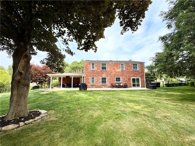 5005 Northlawn Cir, Murrysville, PA 15668