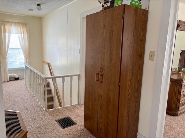 714 SW 4th Avenue, Independence, IA 50644