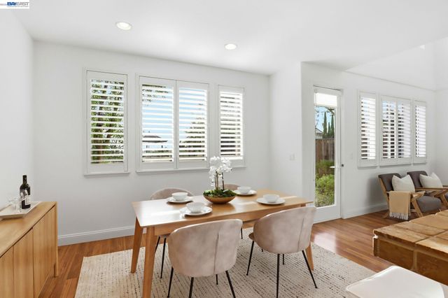 19455 Buren Pl, Castro Valley, CA 94552