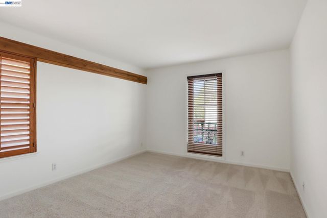 19455 Buren Pl, Castro Valley, CA 94552