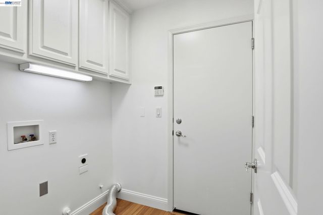 19455 Buren Pl, Castro Valley, CA 94552