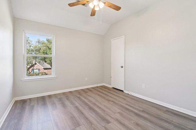 16546 Cypress Thicket Drive, Cypress, TX 77429