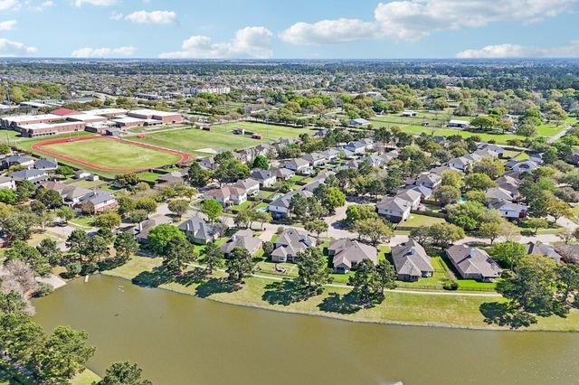 16546 Cypress Thicket Drive, Cypress, TX 77429