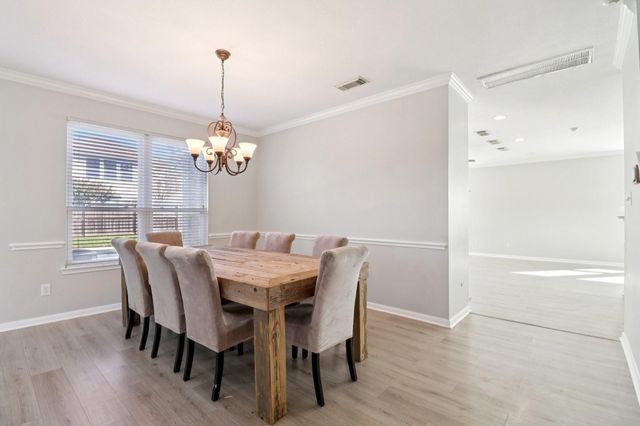 16546 Cypress Thicket Drive, Cypress, TX 77429